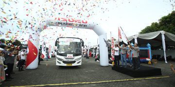 Isuzu Mudik Gratis 2025 #DitemaniYangSejalan Sukses Berangkatkan 400 Pemudik ke 30 Kota di Jawa