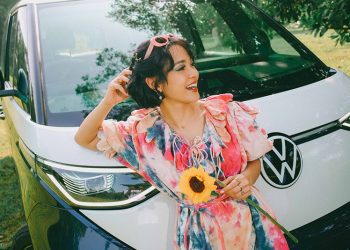 Libatkan Andien, Volkswagen Indonesia Rilis Lagu ‘Bahagia di Ujung Jalan’