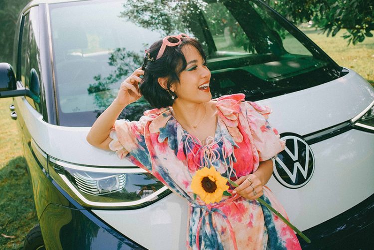 Libatkan Andien, Volkswagen Indonesia Rilis Lagu ‘Bahagia di Ujung Jalan’