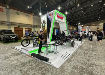 Kawasaki Pamerkan Motor Adventure dan Kendaraan Utilitas Tangguh di DXI 2025