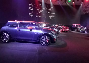 MINI Indonesia Luncurkan 5 Model John Cooper Works Terbaru