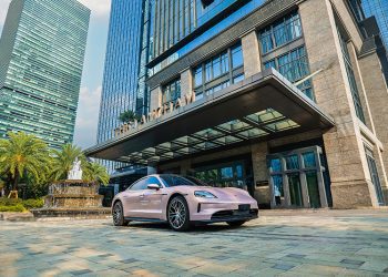 The Langham Jakarta dan Porsche Hadirkan Pengalaman Mewah Rayakan 160 Tahun Warisan Elegan