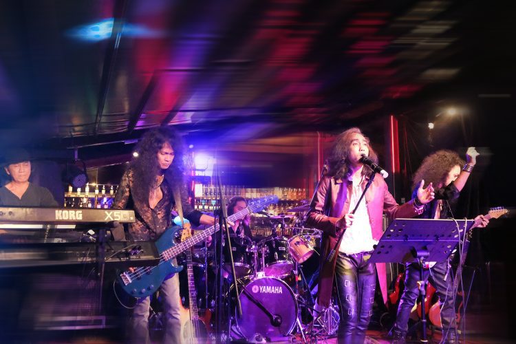 Rockafella’s & Rockjam Sukses Bangkitkan Gairah Rock Klasik Lewat Lagu Legendaris