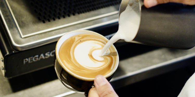 Laska Hotel Subang Hadirkan Kelas Barista, Buka Peluang Emas Bagi Generasi Muda Pecinta Kopi