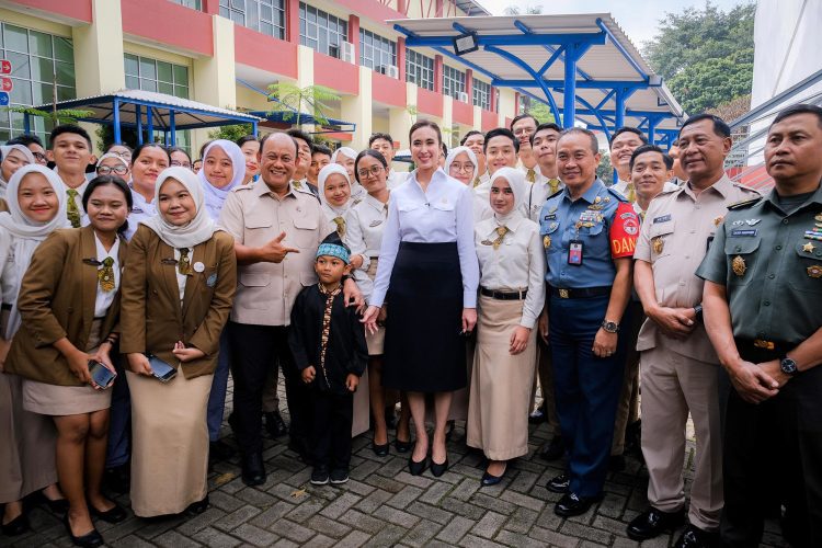 Kemenpar Perkuat Program Makan Bergizi Gratis Lewat Pelatihan Dapur SPPI di Poltekpar Bandung