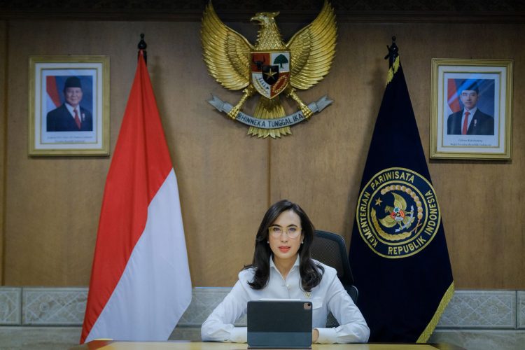 Menteri Pariwisata Sosialisasikan Surat Edaran Libur Sekolah 2025, Pastikan Kesiapan Destinasi