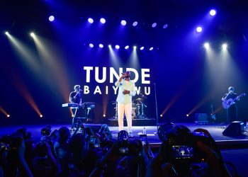 Tunde Baiyewu Suguhkan Nostalgia Emosional di Java Jazz Festival 2025