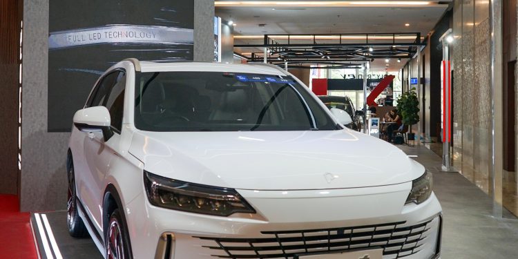 Tampil Perdana di GIIAS 2025, Polytron Hadirkan G3+ dan Motor Listrik Fox-Series