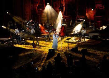 Monita Tahalea Hadirkan Konser Intim di Tengah Magisnya Jazz Gunung Bromo 2025