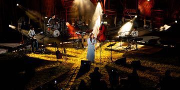 Monita Tahalea Hadirkan Konser Intim di Tengah Magisnya Jazz Gunung Bromo 2025