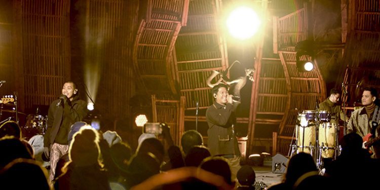 Kibaskan Dingin Menusuk, RAN Sukses Tutup Panggung BRI Jazz Gunung Bromo Series 1