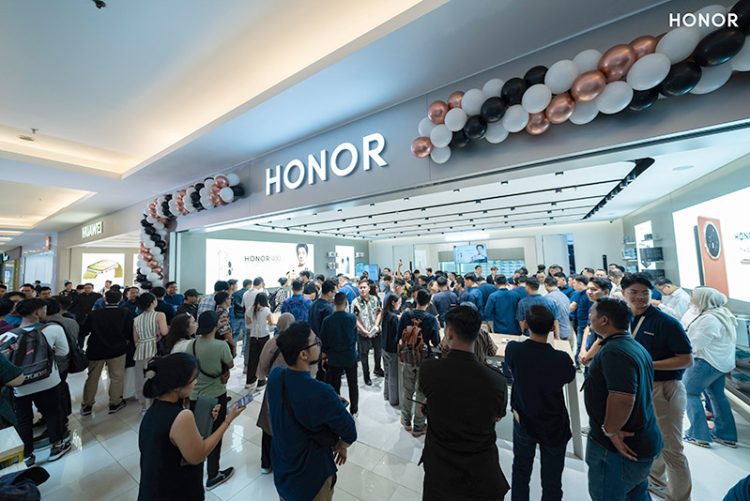 HONOR Resmikan Experience Store Pertama di Indonesia, Tandai Larisnya Seri HONOR 400