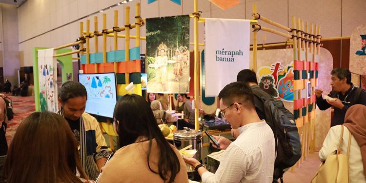 Sintang Angkat Ekowisata Restoratif, LTKL Gelar Pameran ExploNation di ICE BSD