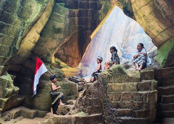 Ajak Masyarakat Abadikan Keindahan Indonesia, HONOR Adakan Magic Moments Awards 2025