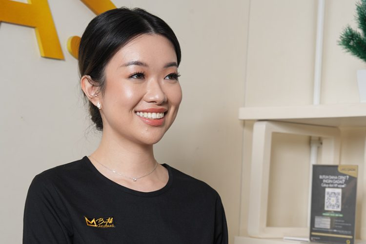 LAKUEMAS Tawarkan Layanan Gadai Emas dengan Nilai Taksir Tinggi dan Bunga Ringan