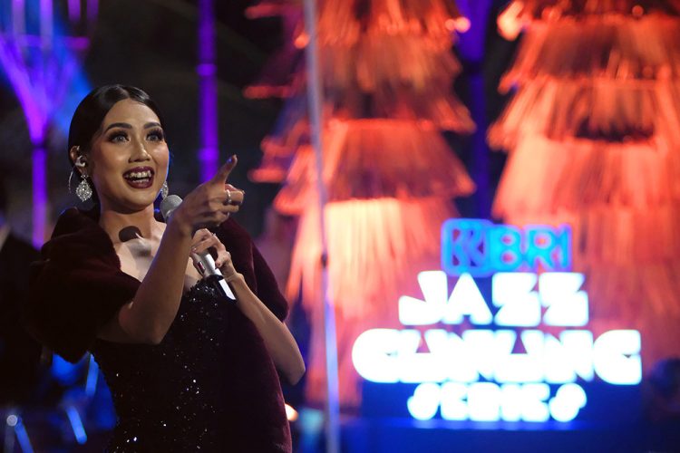 Hadirkan Diva Lokal, BRI Jazz Gunung Series 3 Ijen Panggungkan Suliyana & Glam Orchestra