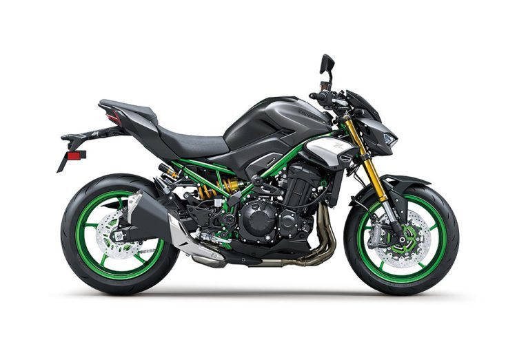 Kawasaki Z900 2026 Tampil Lebih Premium dengan Warna Baru Eksklusif