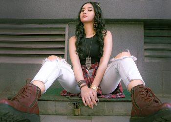 Efah Aaralyn Hidupkan Kembali Lagu Lawas ‘Ingat Ingat Pesan Mama’