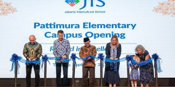 Jakarta Intercultural School Resmikan Kembali Kampus Pattimura Elementary Usai Renovasi