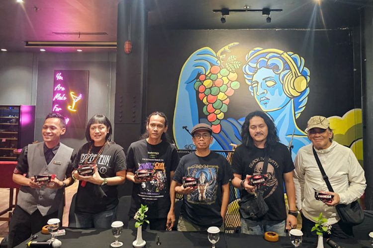 Rockafella’s Gelar Music & Talk Show Vol.15: Intimate 90’s Unplugged Therapy