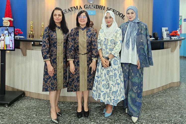 Kolaborasi Komite Sekolah Mahatma Gandhi dan Nina Nugroho, Sulap Seragam Guru sebagai Simbol Apresiasi dan Profesionalisme