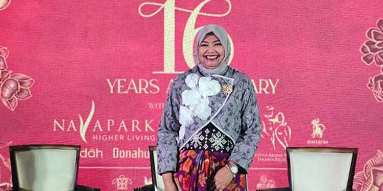 “Timeless Threads of Tomorrow”: 16 Tahun Batik Chic Menenun Wastra Nusantara Lintas Generasi