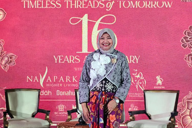 “Timeless Threads of Tomorrow”: 16 Tahun Batik Chic Menenun Wastra Nusantara Lintas Generasi