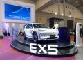Gebrak Pasar Otomotif, Geely Bawa Amunisi Elektrifikasi dan SUV Ikonik di GJAW 2025