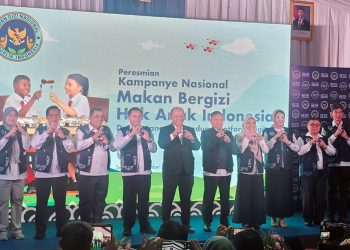 Kampanye “Makan Bergizi Hak Anak Indonesia” Dorong Revolusi Gizi di Sekolah