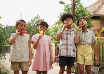 Film “Na Willa”, Hidupkan Kembali Keajaiban Masa Kecil di Lebaran 2026