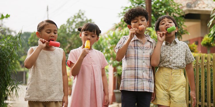 Film “Na Willa”, Hidupkan Kembali Keajaiban Masa Kecil di Lebaran 2026