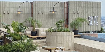 Intip Kemewahan Rooftop Ikonik, SKYE Babak Baru Hadir Lagi di Puncak Menara BCA