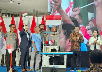 Wakapolri Resmikan Pembukaan Kembali Pabrik Garmen Wong Hang Bersaudara di Pemalang