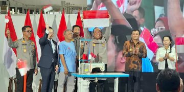 Wakapolri Resmikan Pembukaan Kembali Pabrik Garmen Wong Hang Bersaudara di Pemalang