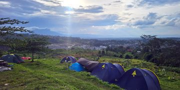 Nikmati Indahnya Boekit Saila, Wisata Asik Berkemah di Sentul