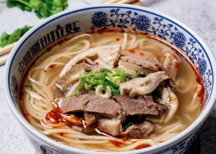 Lan Zhou Mee Tarik Hadirkan Kehangatan Mi Tarik Legendaris Lanzhou di Pesisir Jakarta