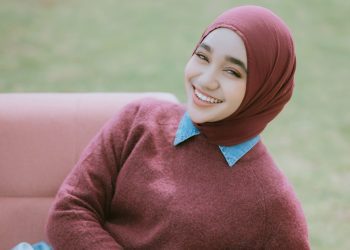 Romantisme ‘Cegil’ ala Nabila Taqiyyah, Saat Obsesi Menjadi Bahasa Cinta yang Manis