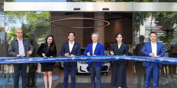 Transformasi Ritel Otomotif Premium, BMW dan MINI Resmikan Diler Terintegrasi “Retail.Next” Pertama di Surabaya