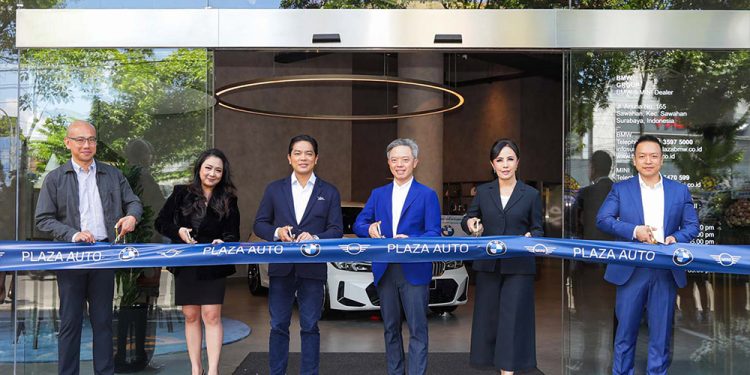 Transformasi Ritel Otomotif Premium, BMW dan MINI Resmikan Diler Terintegrasi “Retail.Next” Pertama di Surabaya
