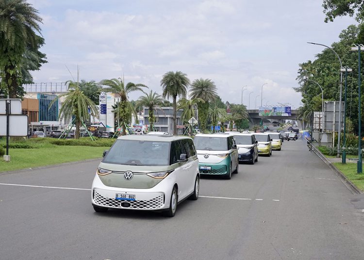 Bukan Sekadar Nostalgia, Menengok ‘Rumah Baru’ Para Pemilik VW ID. Buzz di Sentul