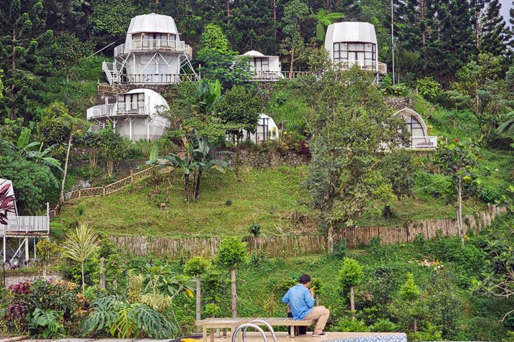 The Art of Serenity, Menelusuri Kemewahan Tersembunyi di Luxcamp Bukit Damar Puncak by Horison