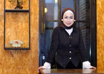 Melepas Distorsi, Tia Veres Menjemput Pop di Single ‘Aku Ingin Bahagia’