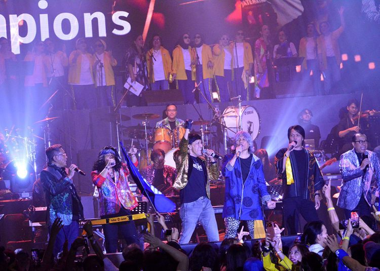 Dan Queen Akhirnya Menyatukan UI dan ITB