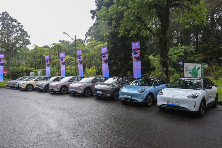 Dua Model Satu Misi, Geely Buktikan Diri Bukan Sekadar Pendatang Baru