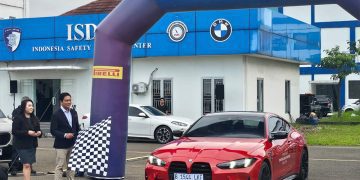 Mengasah Naluri di Balik Kemudi Bersama BMW Safety Driving Masterclass