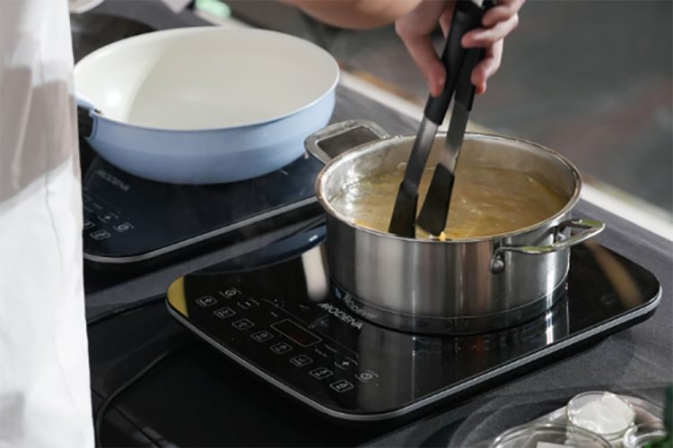 Menakar Presisi di Balik Meja Dapur, MODENA Hadirkan Rahasia Memasak Stabil dengan Kompor Listrik Modern
