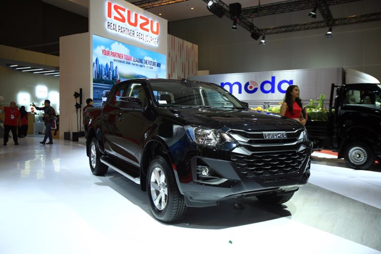 Ketangguhan Isuzu D-MAX Rodeo Menjawab Tantangan Medan Ekstrem di GIICOMVEC 2026
