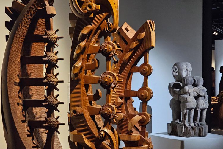 Sentuhan Magis ‘Tatah’ yang Menghidupkan Jiwa Kayu di Museum Nasional