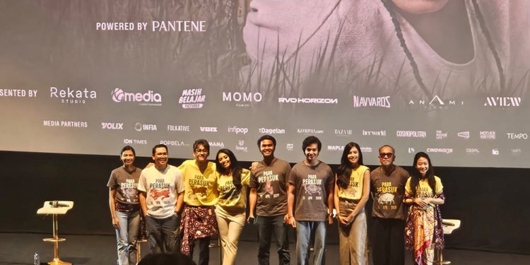 Film Para Perasuk, Menyelami Pesta Kerasukan di Desa Latas