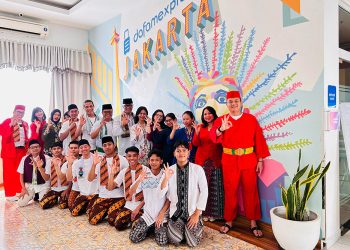 Geliat “Kamis Betawi”, Ikhtiar Membumikan Busana Adat untuk Generasi Muda